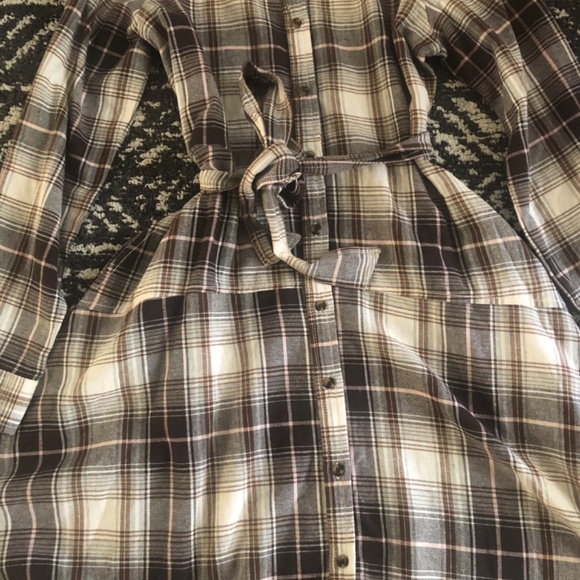 Dress - Picture 4 of 6